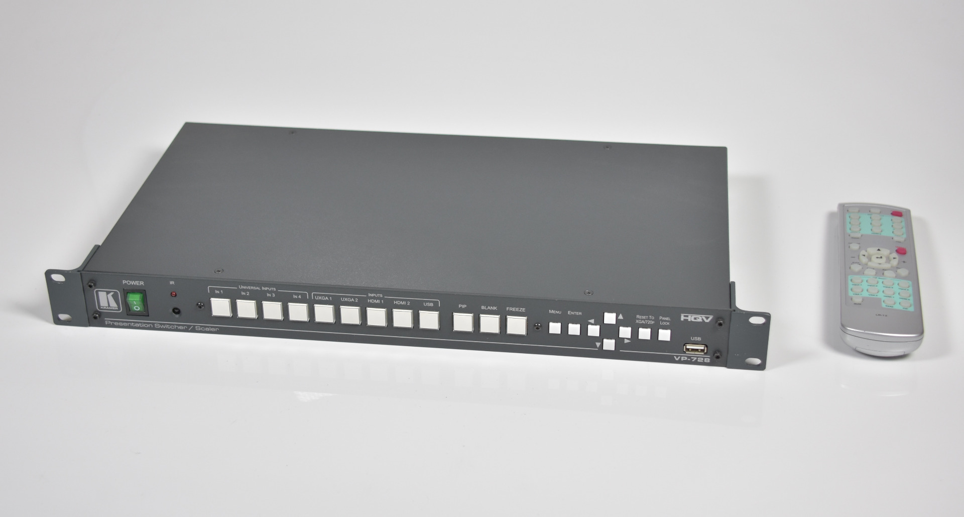 Commutateur Vidéo Kramer VP-728 D'occasion - Switch Présentation Multi-format (HDMI, USB...) - Rackable